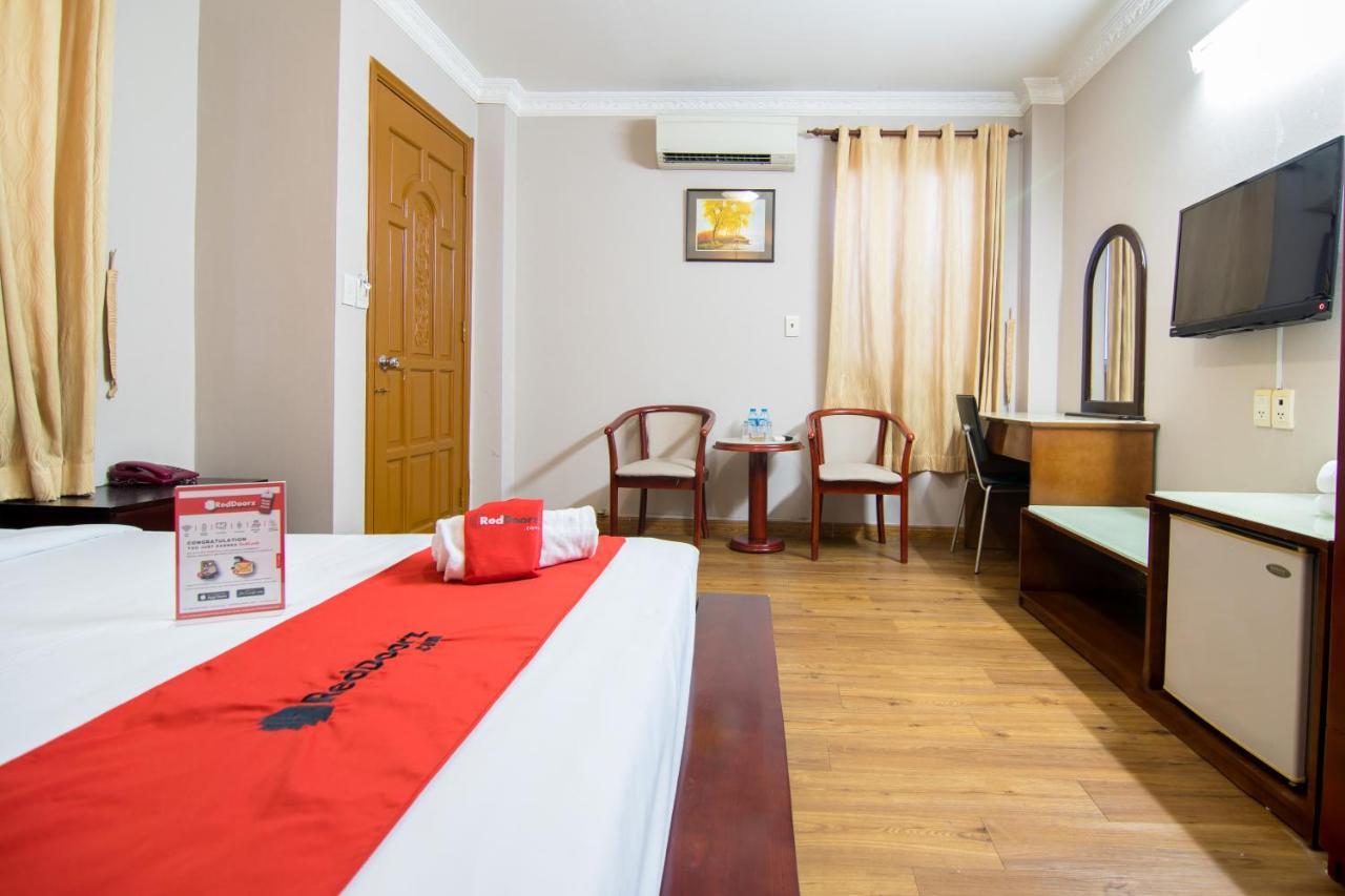 Quynh Giang Hotel Near Hiecc Ho Şi Min Exterior foto